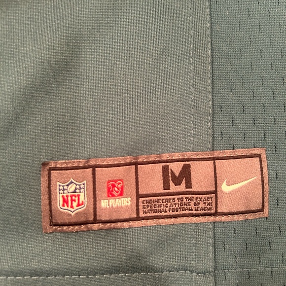 NIKE EAGLES boys 5/6 “11 Wentz” NFL licensed on field jersey - Picture 4 of 10